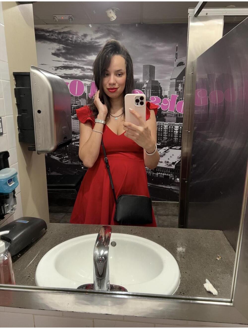 Francesca’s Mi Ami Dress, Red with Ruffle Sleeves